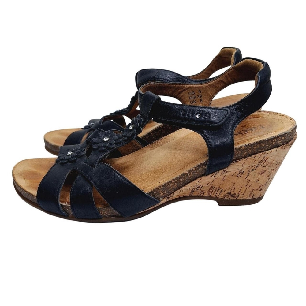 Taos Women's Black Sandals